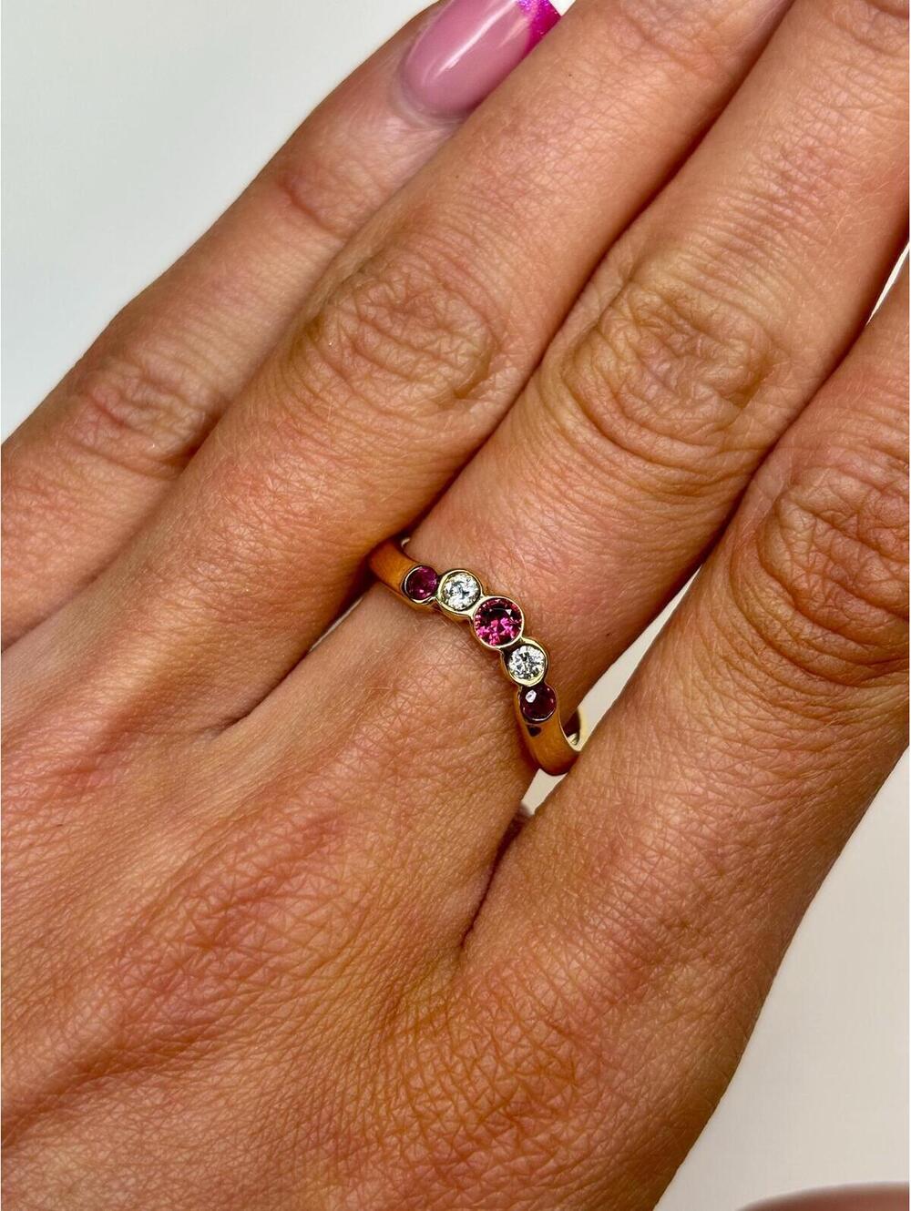14k Yellow Gold Ruby and Diamond Ring Antique - Picture 6 of 7
